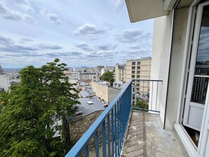 Property grounds - PARIS - 2-bedroom apartment with balcony (Paris)