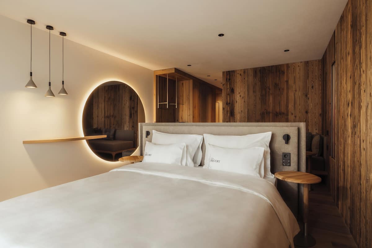 Superior kamer | 1 slaapkamer, luxe beddengoed, donzen dekbedden, een minibar