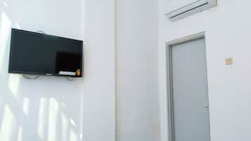 Standard Double Room | Free WiFi