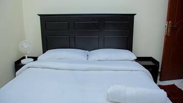 1 多间卧室、熨斗/熨衣板、WiFi、床单