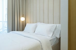 Deluxe Apartment, 2 Bedrooms, City View | 2 bedrooms, premium bedding, down comforters, memory foam beds