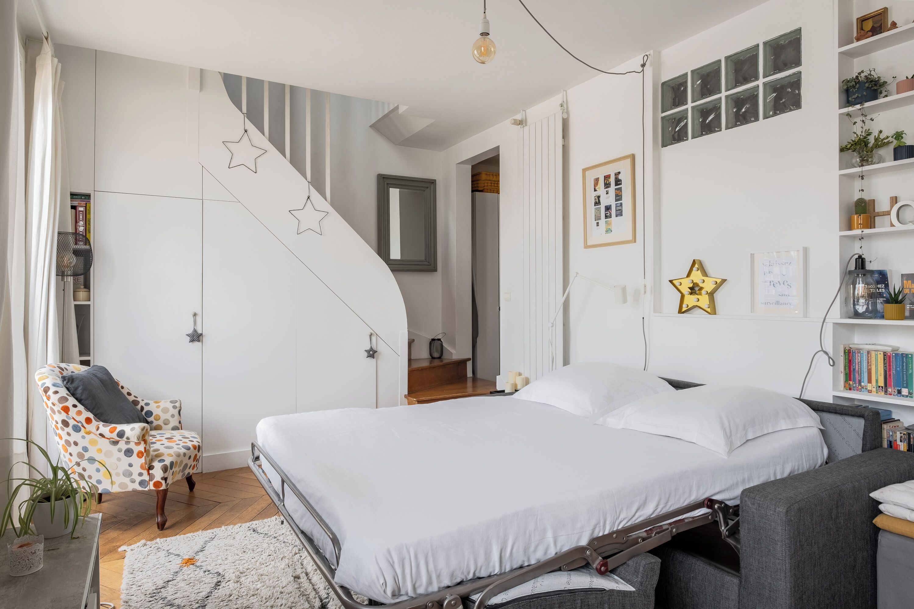 3 bedrooms, WiFi, bed sheets