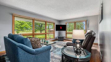 Rumah Keluarga | 3 kamar tidur, setrika/meja setrika, dan Wi-Fi gratis