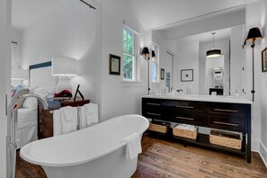 Separate tub and shower, towels - Grand Pavilion 95 by Wild Dunes, Luxury Home (Isle of Palms)