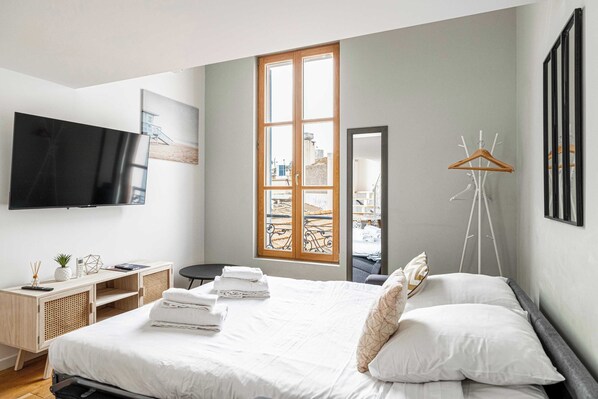 Family Apartment | Individually decorated, individually furnished, laptop workspace - Résidence Cannes MERO (Cannes)