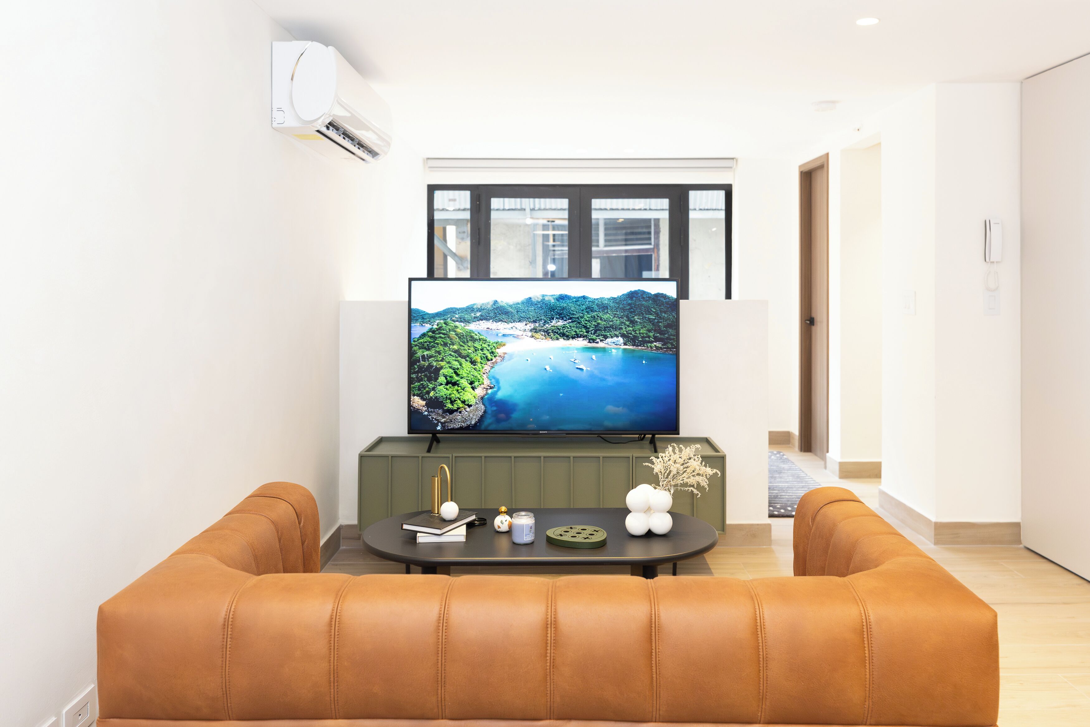 TV connectée, espaces bureaux