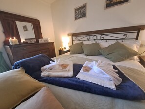 1 多间卧室、熨斗/熨衣板、WiFi、床单