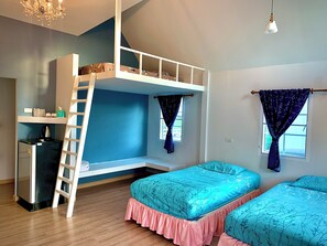 高级双床房 | 办公桌、笔记本电脑工作区、免费 WiFi、床单