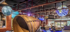 Miscellaneous - 4BR•Sleeps10•PoolTable•Grill•Parking•Near Ft Moore (Columbus)