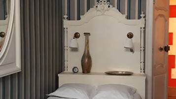 2 dormitorios, tabla de planchar con plancha, wifi gratis y ropa de cama