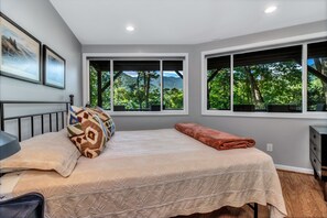 3 quartos, Wi-Fi de cortesia, roupa de cama