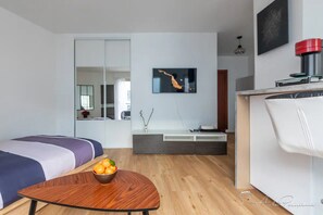 1 bedroom, iron/ironing board, WiFi, bed sheets - Studio mouffetard well located quartier latin (Paris)