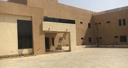 Grand Ambar Palace Hotel & Suites