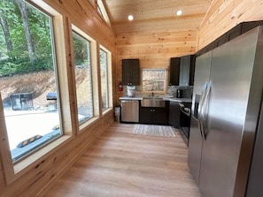 Fridge, microwave, oven, stovetop - Romantic Honeymoon Cabin with Hot tub + Outdoor Fireplace + Handicap Accessible (Sevierville)