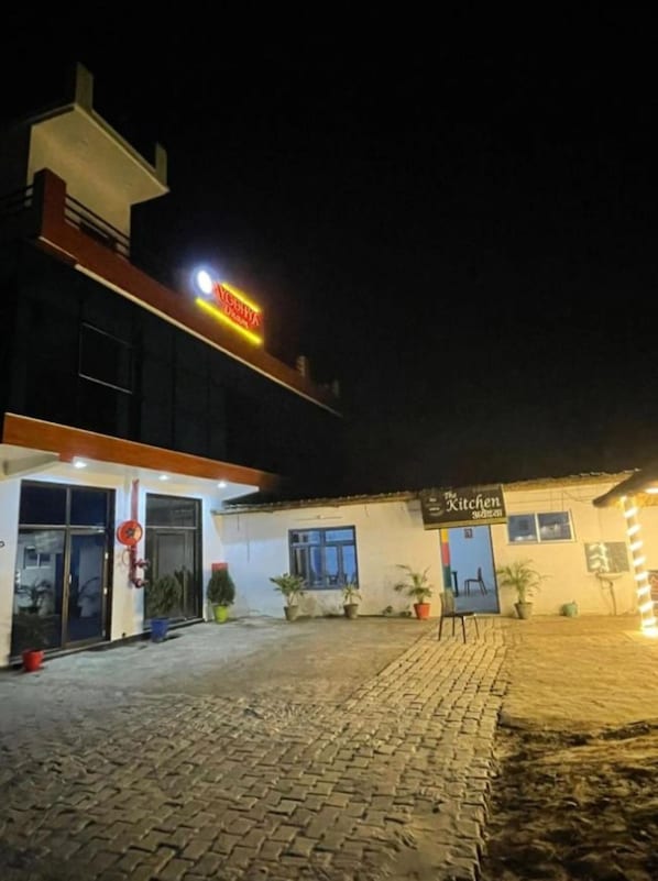 Front of property - evening/night