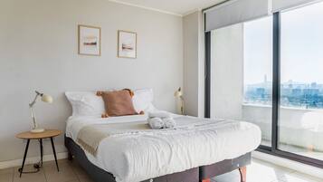 1 habitación, tabla de planchar con plancha, wifi y ropa de cama
