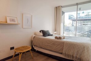 2 chambres, fer et planche à repasser, Wi-Fi, literie fournie