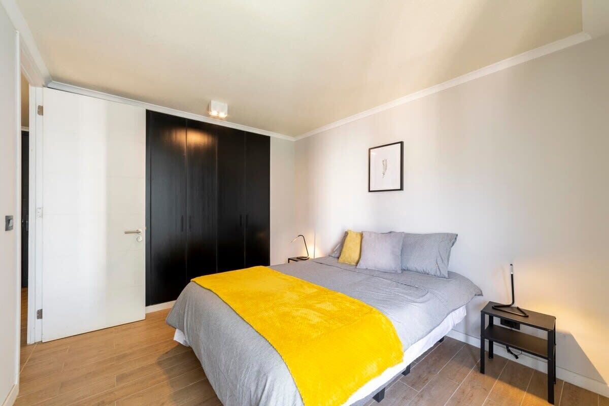 1 chambre, fer et planche à repasser, Wi-Fi, draps fournis