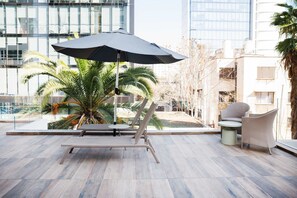 Terrace/patio - Chic Studio in Providencia w/Pool & Gym (Providencia)