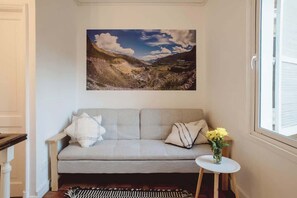 TV - Amplio Apartamento Duplex en Providencia 3 sleeps (Providencia)