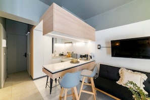 Interior - Stunning Apartment located in the heart of Providencia - Perfect Getaway! (Providencia)