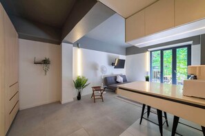 Interior - Stay in Comfort Just Steps Away from Bellavista (Providencia)