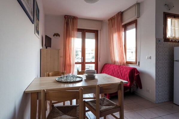 Dining - Relax in our flat with sea view terrace (Bibione)