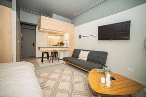 Desk, iron/ironing board, WiFi, bed sheets - Huelén | A Collector’s Piece in the Neighborhood (Providencia)