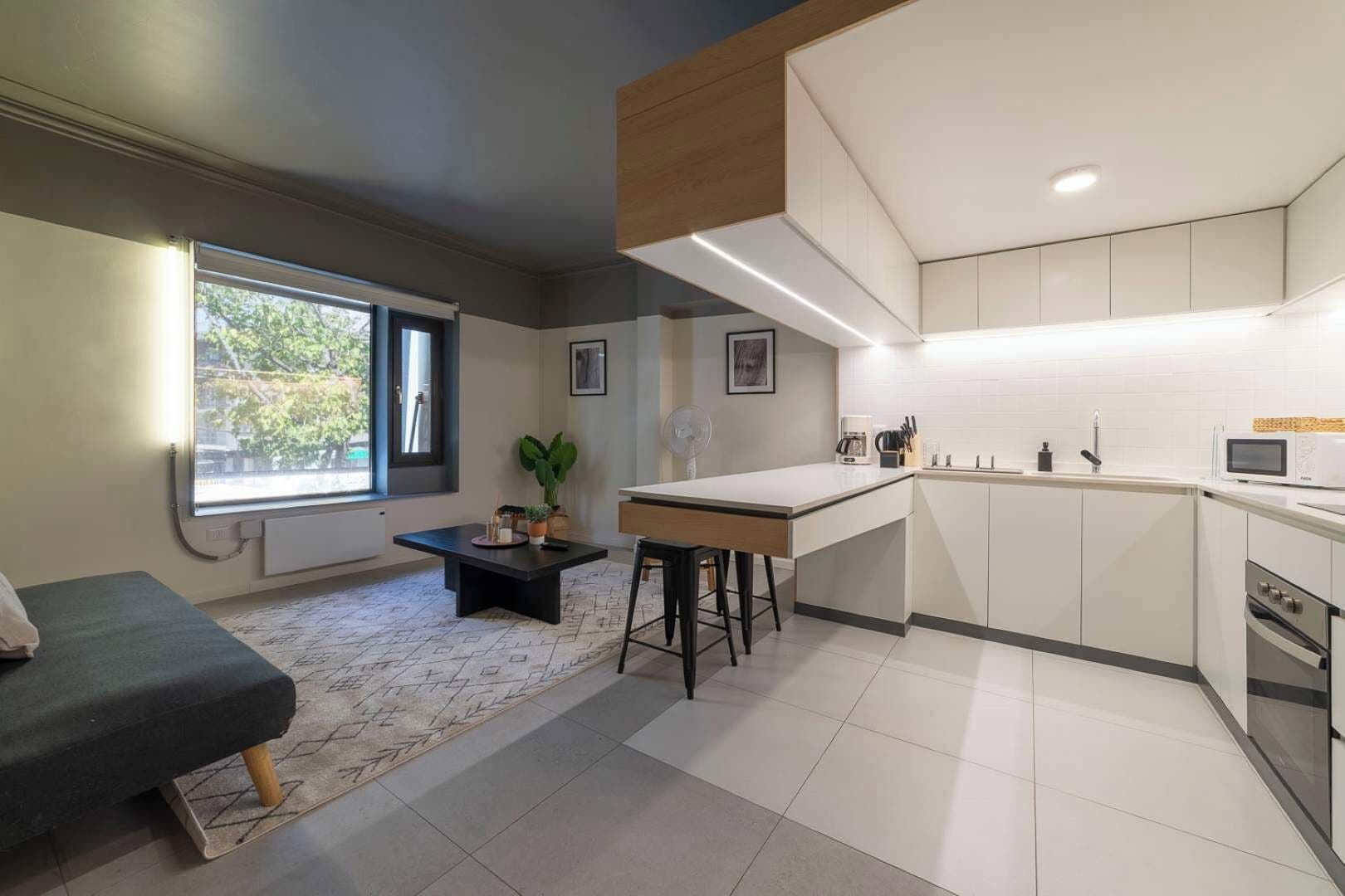 Microwave, oven, stovetop, coffee/tea maker