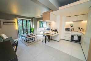 Interior - Serene space near everything in Providencia (Providencia)