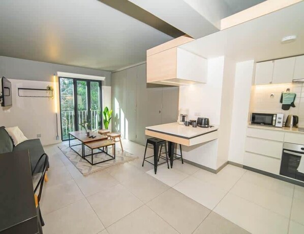 Interior - Serene space near everything in Providencia (Providencia)