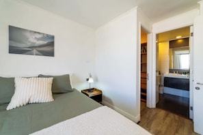 1 bedroom, iron/ironing board, WiFi