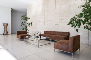 Interior - Contemporary 2BR Getaway Pool & Fitness Center (Las Condes)