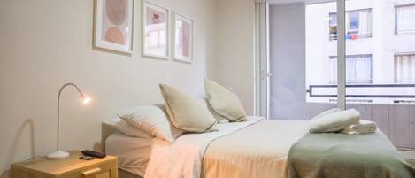 Bügeleisen/Bügelbrett, WLAN, Bettwäsche