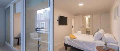 1 bedroom, iron/ironing board, WiFi, bed sheets