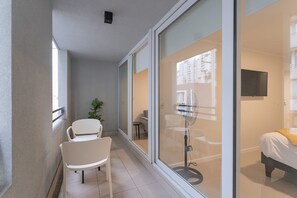 Interior - Your Urban Oasis 1BR in Downtown Santiago (Santiago)