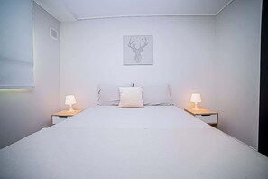 1 Schlafzimmer, Schreibtisch, Bügeleisen/Bügelbrett, WLAN