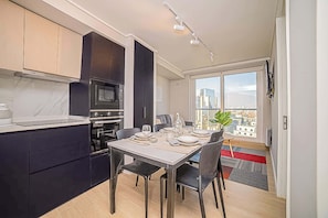 Dining - Comfortable Apartment in the Heart of Providencia (Santiago)