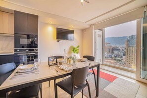 Dining - Style and Comfort near Costanera Center (Santiago)