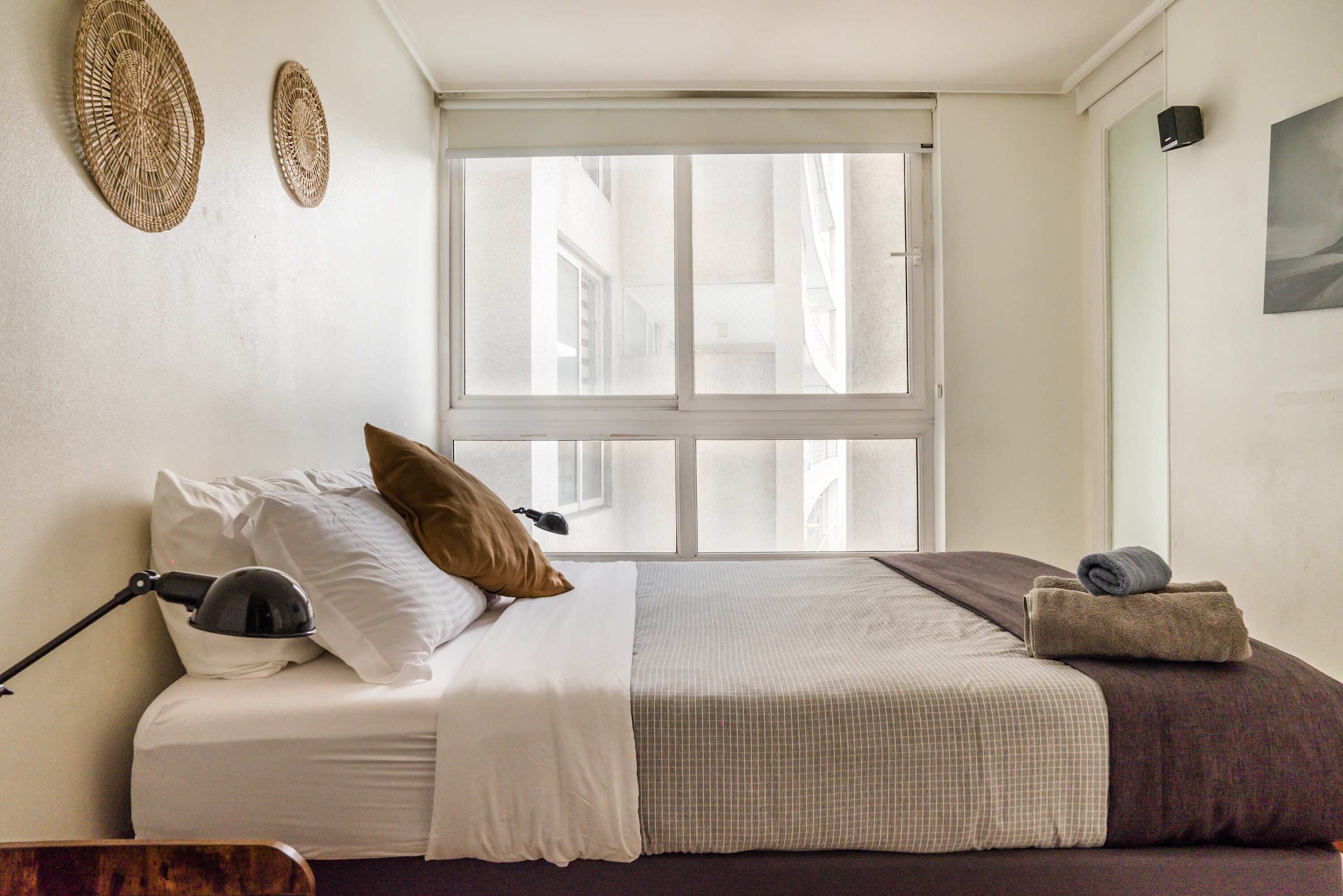 1 slaapkamer, een strijkplank/strijkijzer, wifi, beddengoed