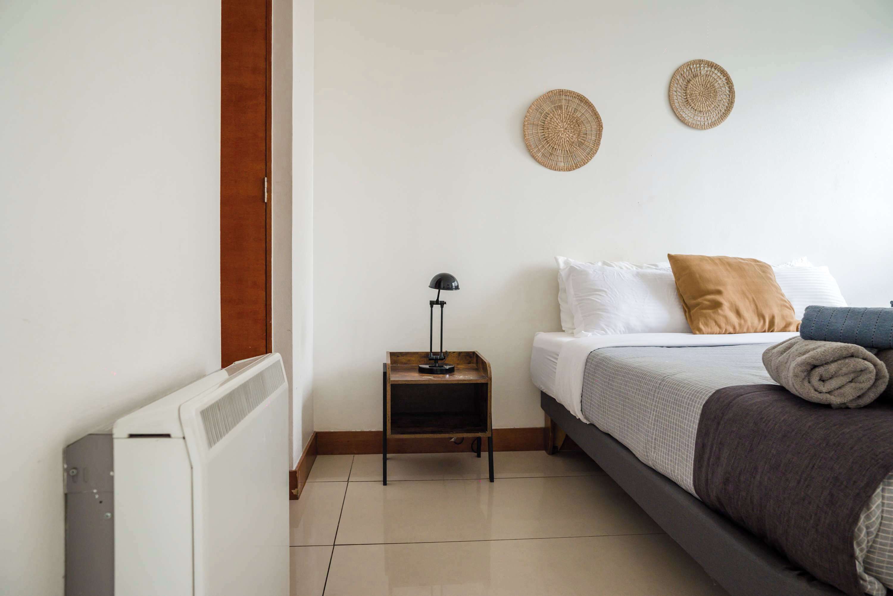 1 quarto, ferros/tábuas de passar roupa, Wi-Fi, roupa de cama