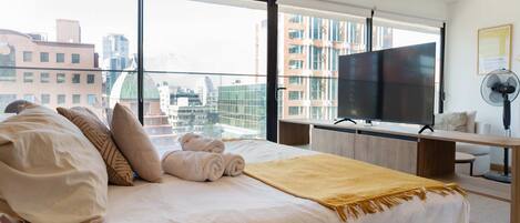 Ferros/tábuas de passar roupa, Wi-Fi, roupa de cama