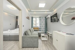 Interior - Palais Pálffy Apartment for 4 in Vienna (Vienna)