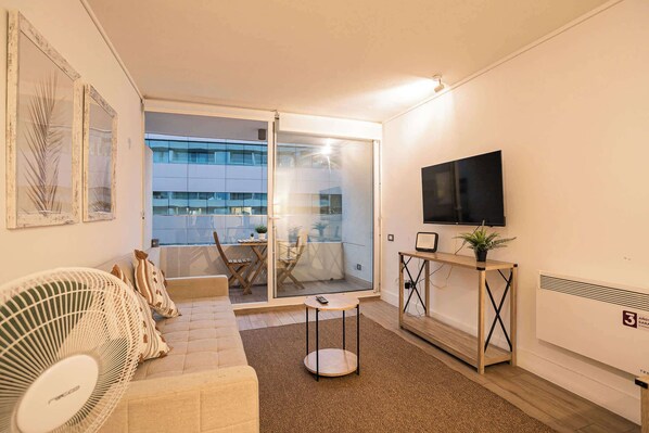 Televisie en een kantoor