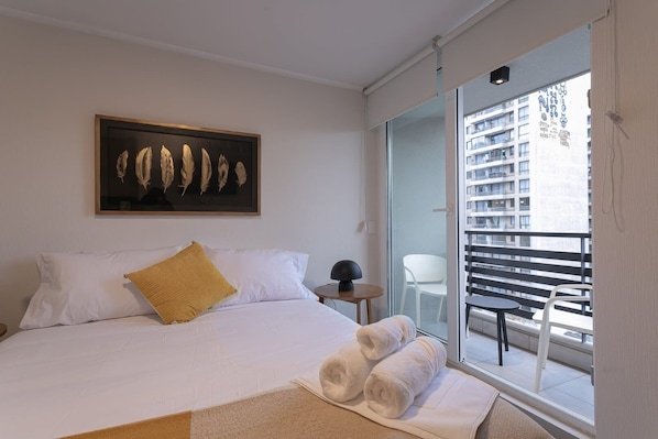 Strykjärn/strykbräda, wi-fi och sängkläder