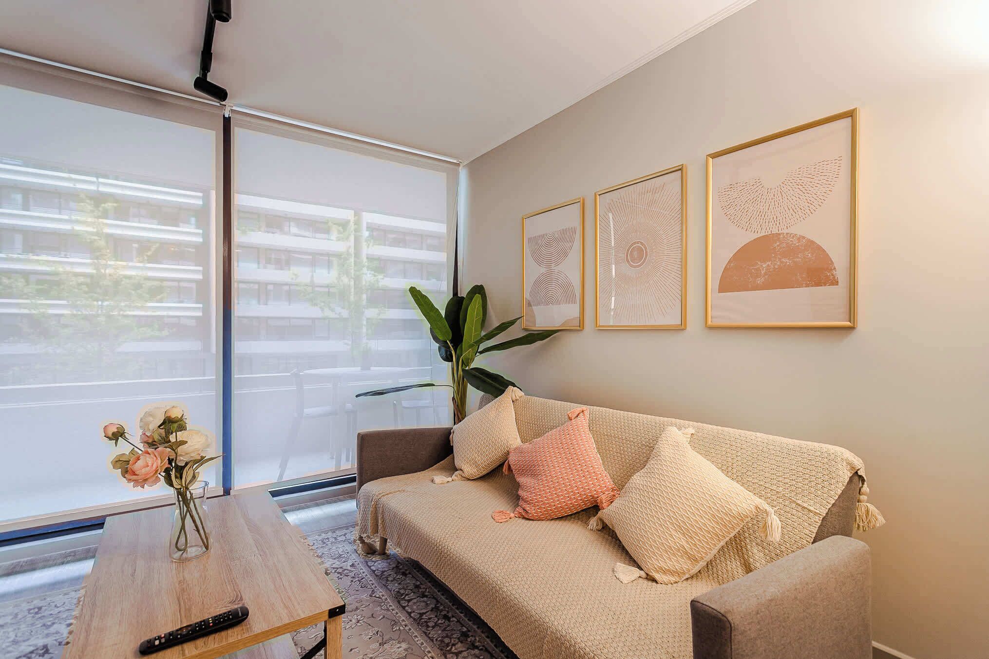 Modern Family Home In Providencia | Relaxing Stay - Santiago de Chile
