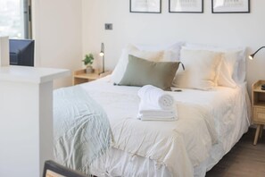 1 soverom, strykejern/-brett, wi-fi og sengetøy