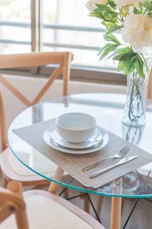 Dining - Chic Urban Retreat Near Trendy Barrio Italia (Ñuñoa)