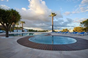 Seasonal outdoor pool - Oleandro Country Club (Albufeira)
