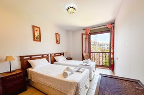 2 habitaciones, tabla de planchar con plancha y wifi gratis